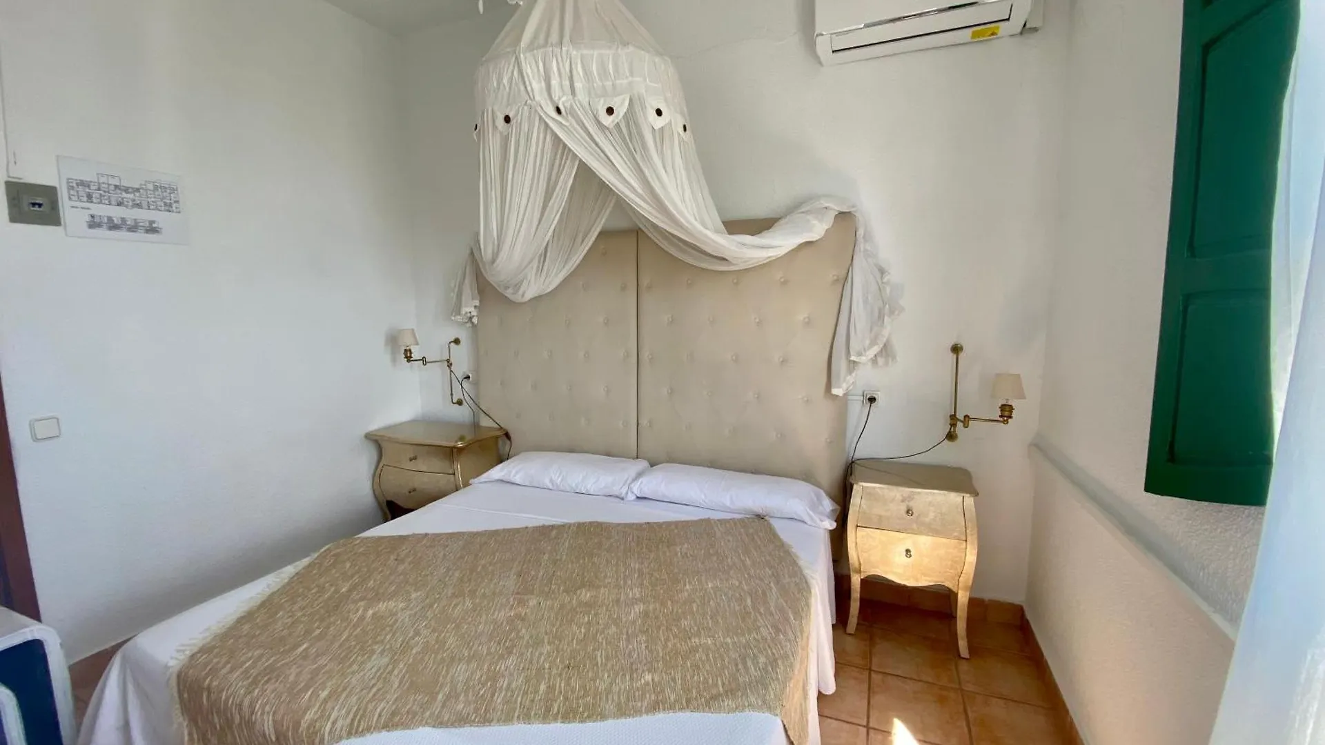 Buenavista & Suites Santa Eulària des Riu