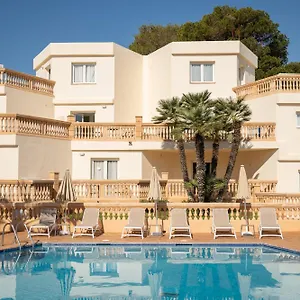 https://apartamentos-azul-playa.allmallorcahotels.com
